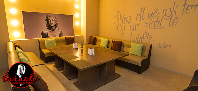 Лесбияндарға арналған кафе клубтары