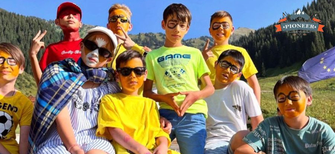 Порно көріп отырып, апай келді